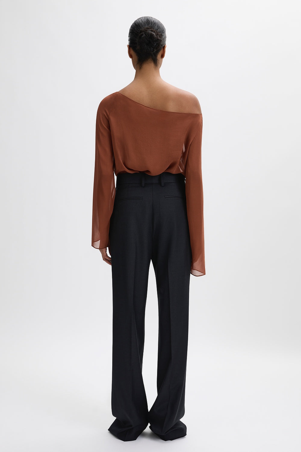 Nicola Trouser
