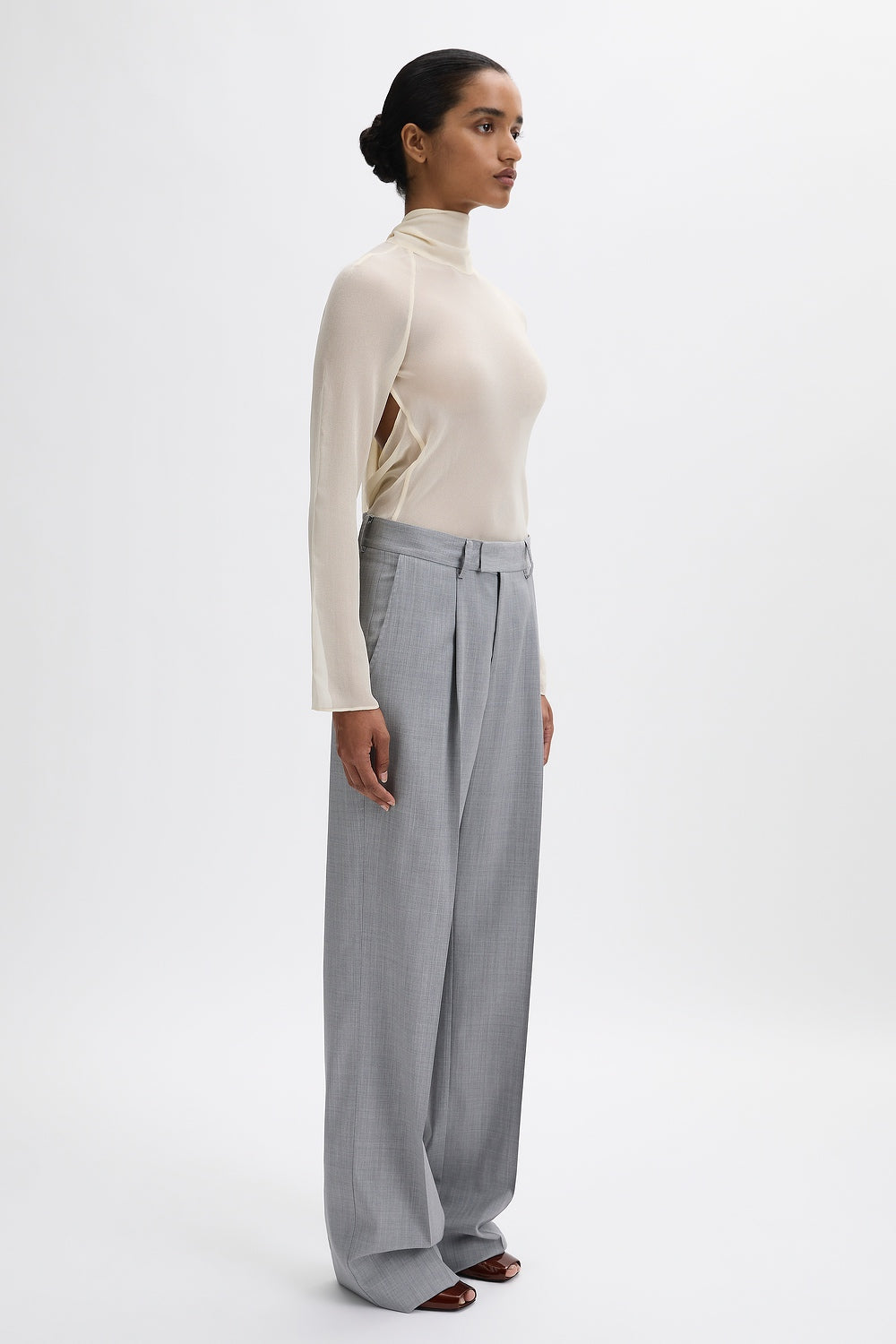 Nicola Trouser