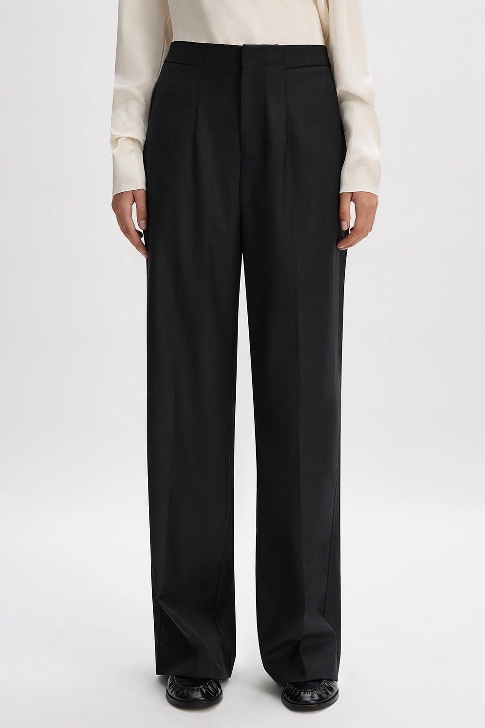 Relaxed Tailored Trouser