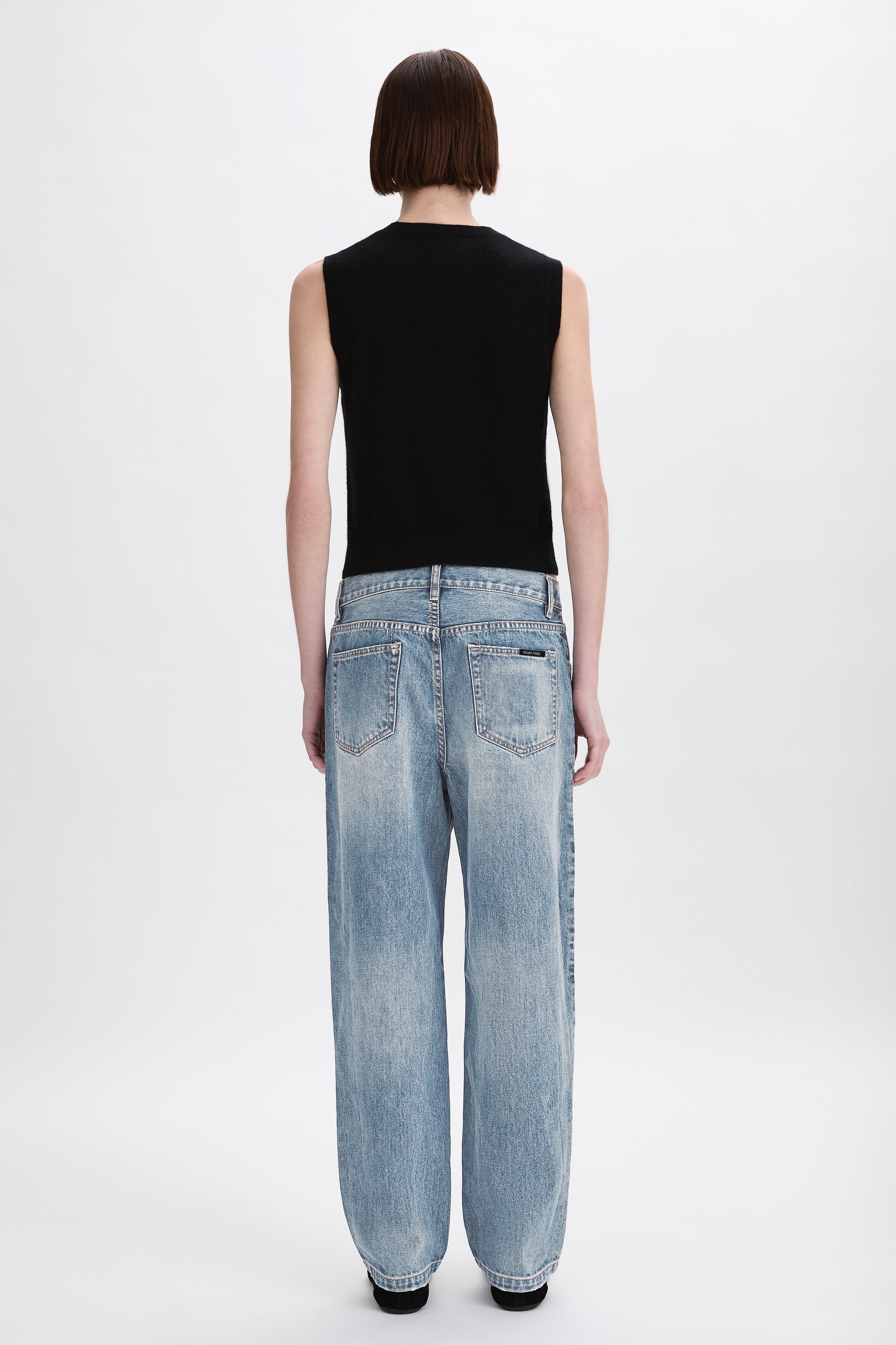 Mid-Rise Relaxed Jean