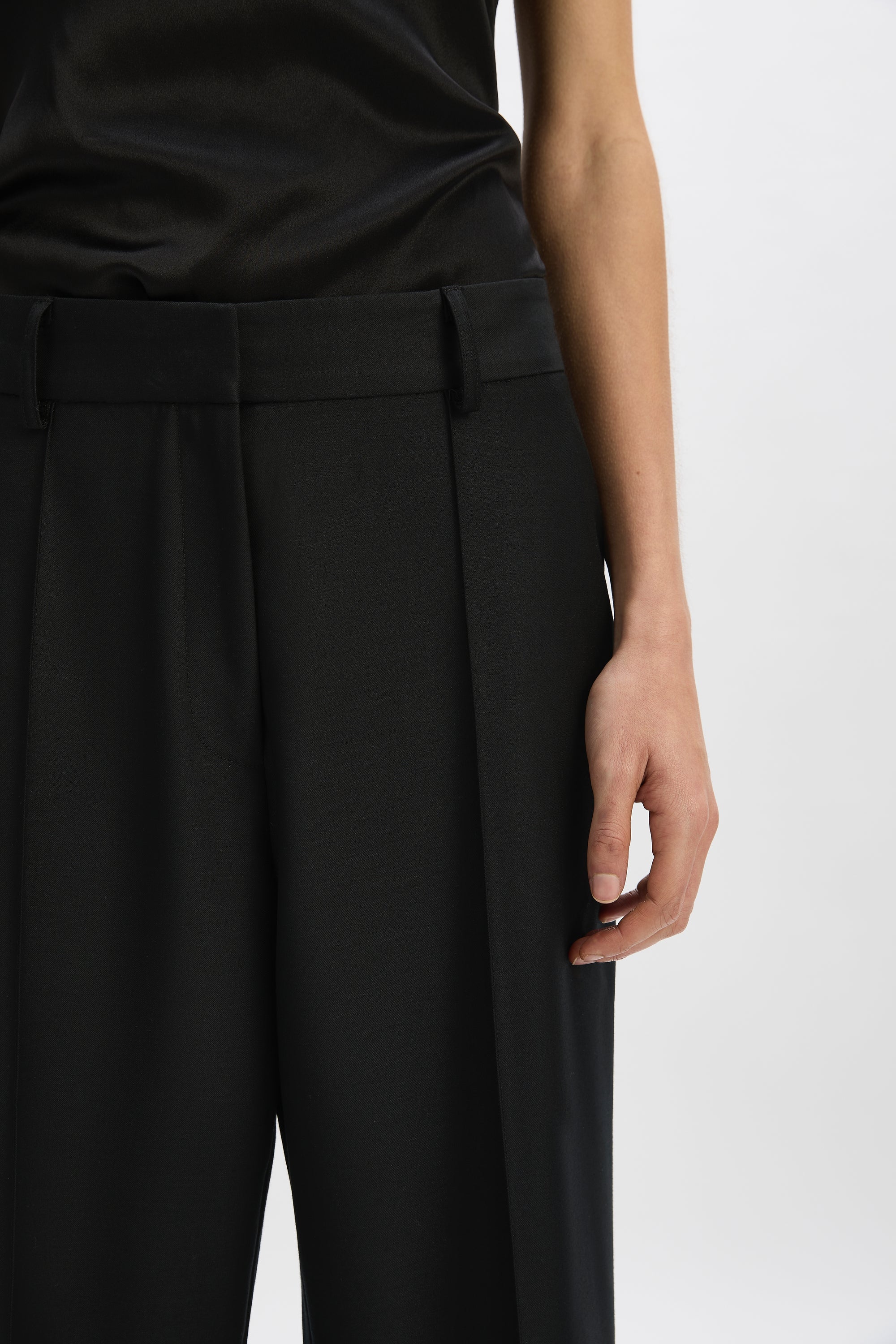 Nicola Trouser
