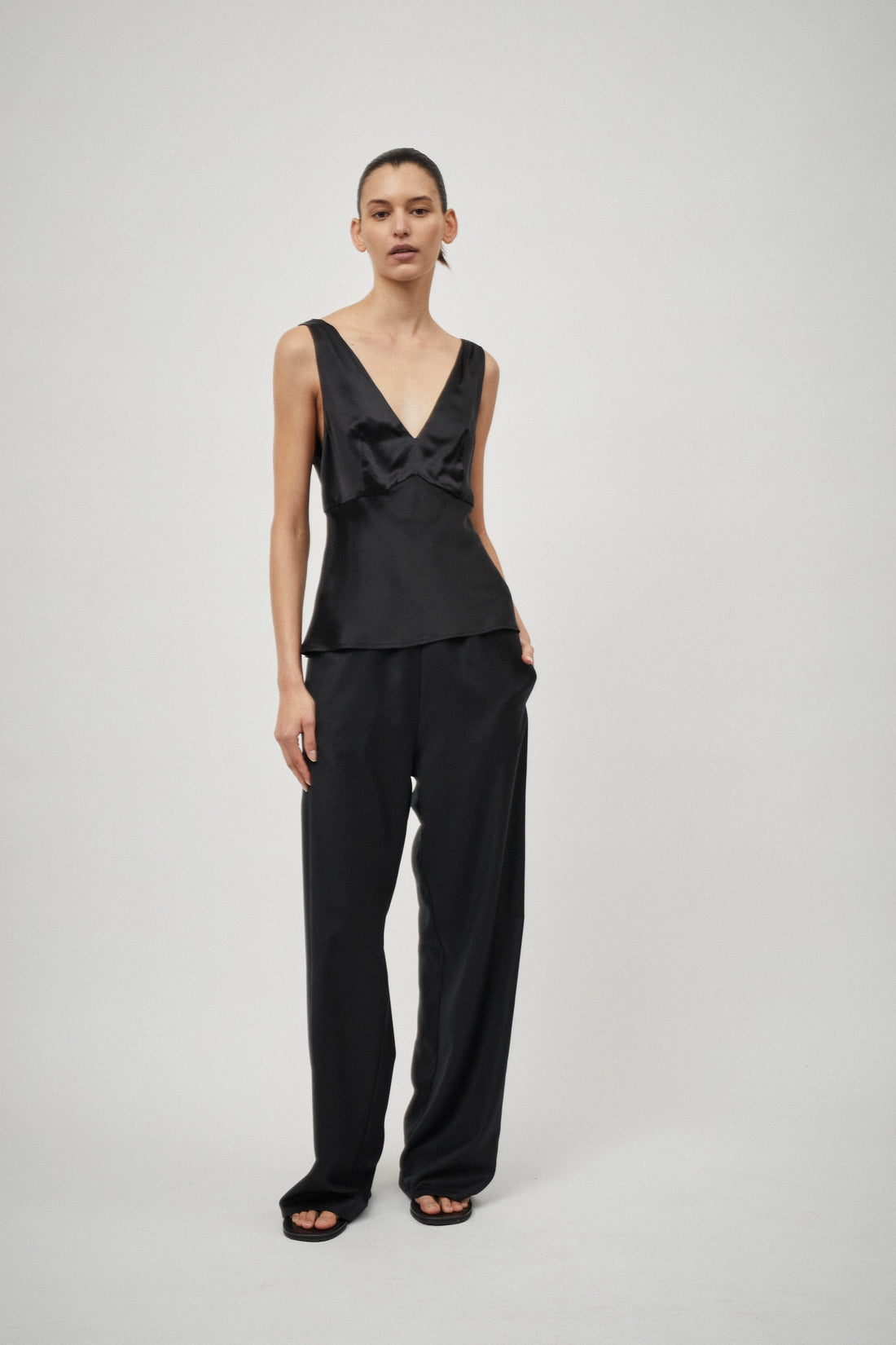 Wool Elastic Waist Pant