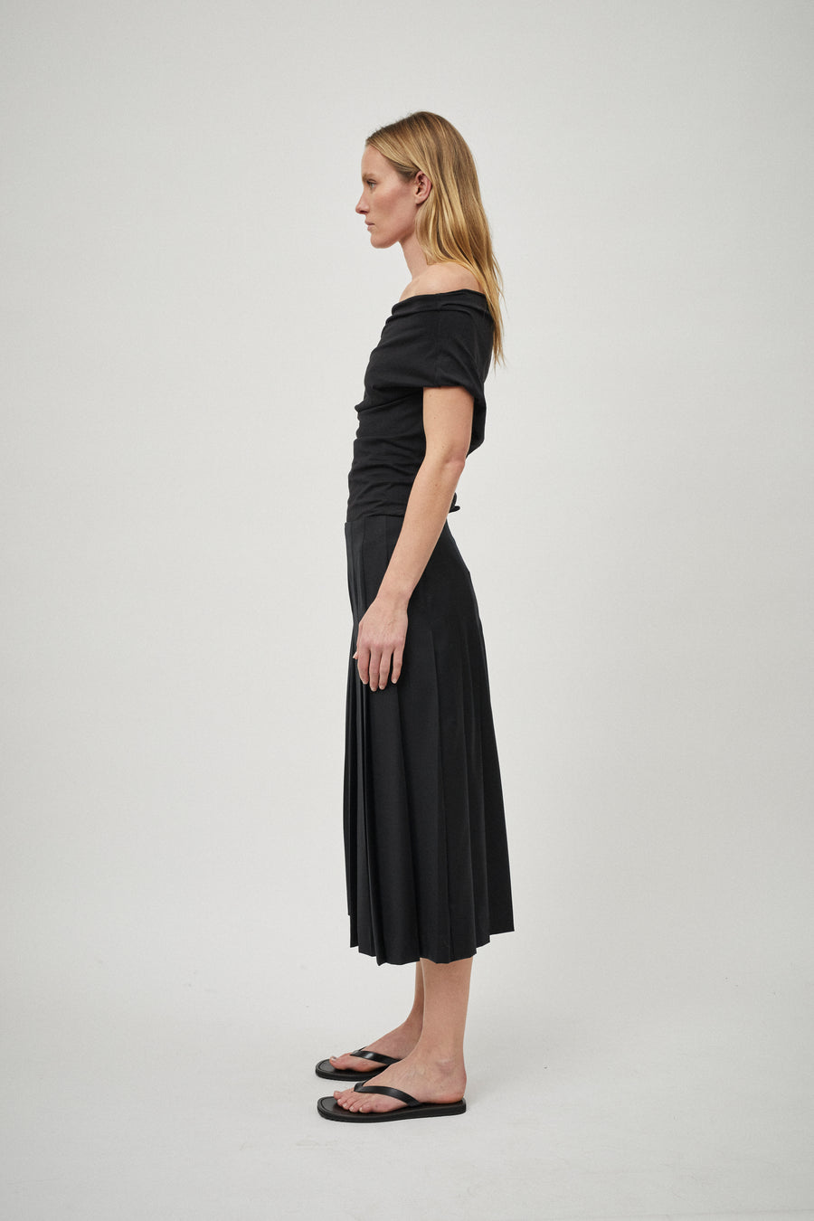 Wool Pleat Skirt