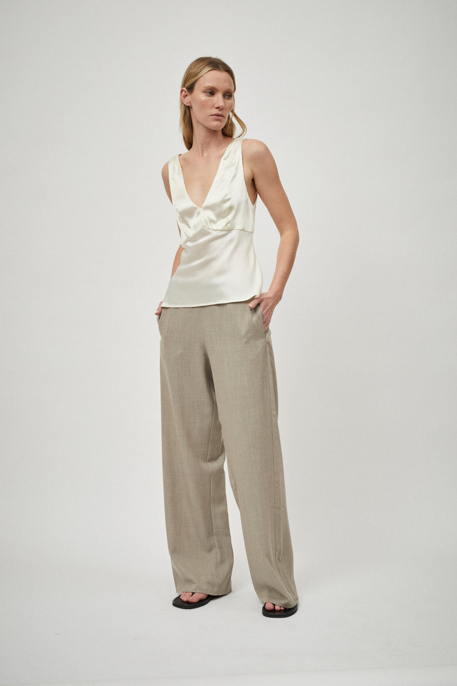Wool Elastic Waist Pant