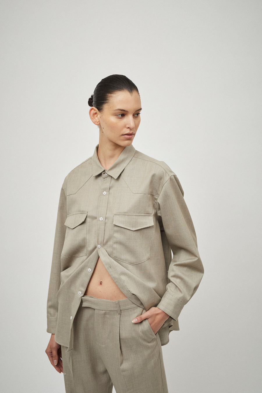 Relaxed Pleat Trouser