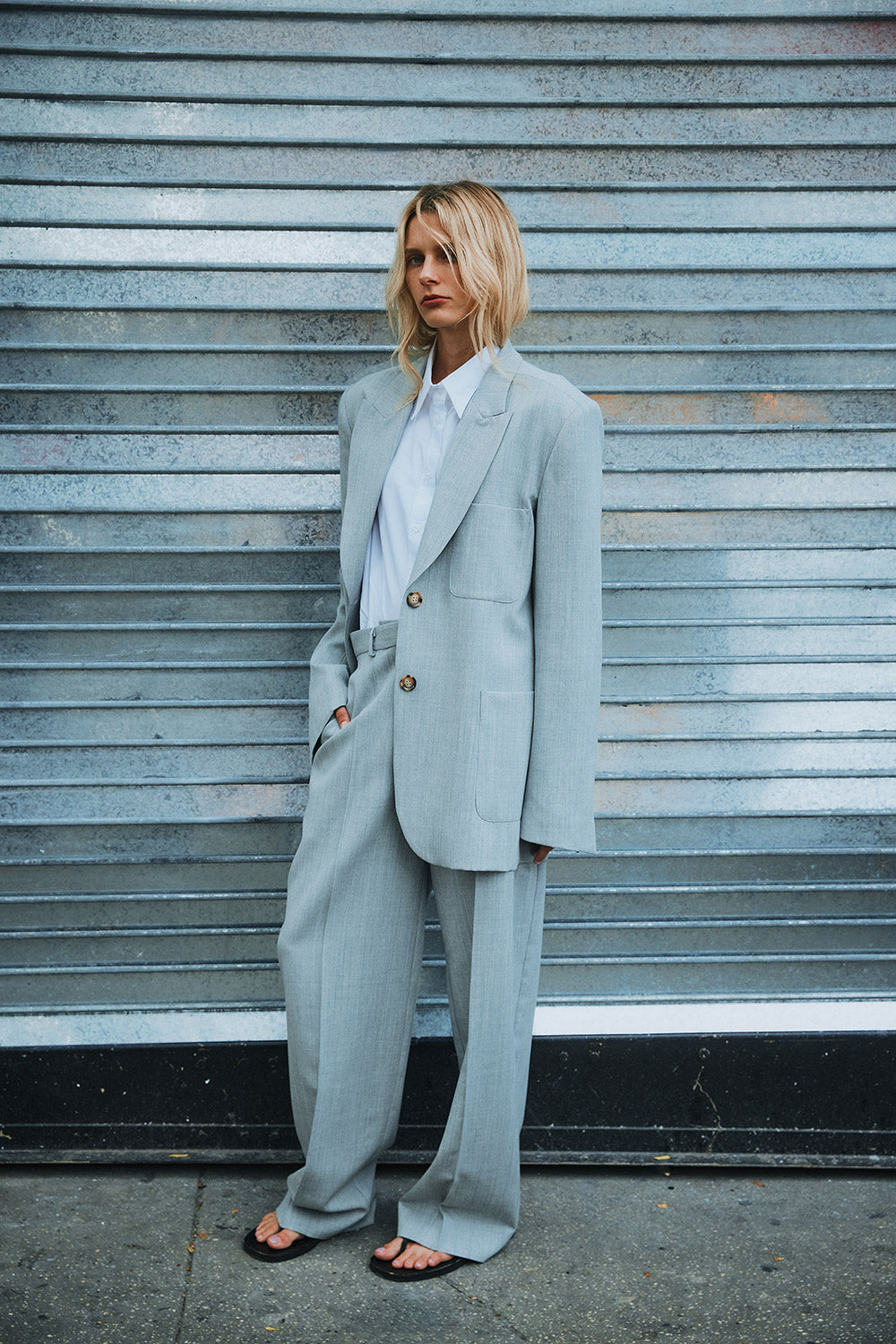 Neve Blazer