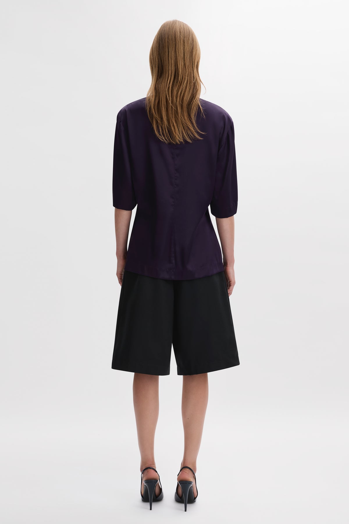 Ilya Top