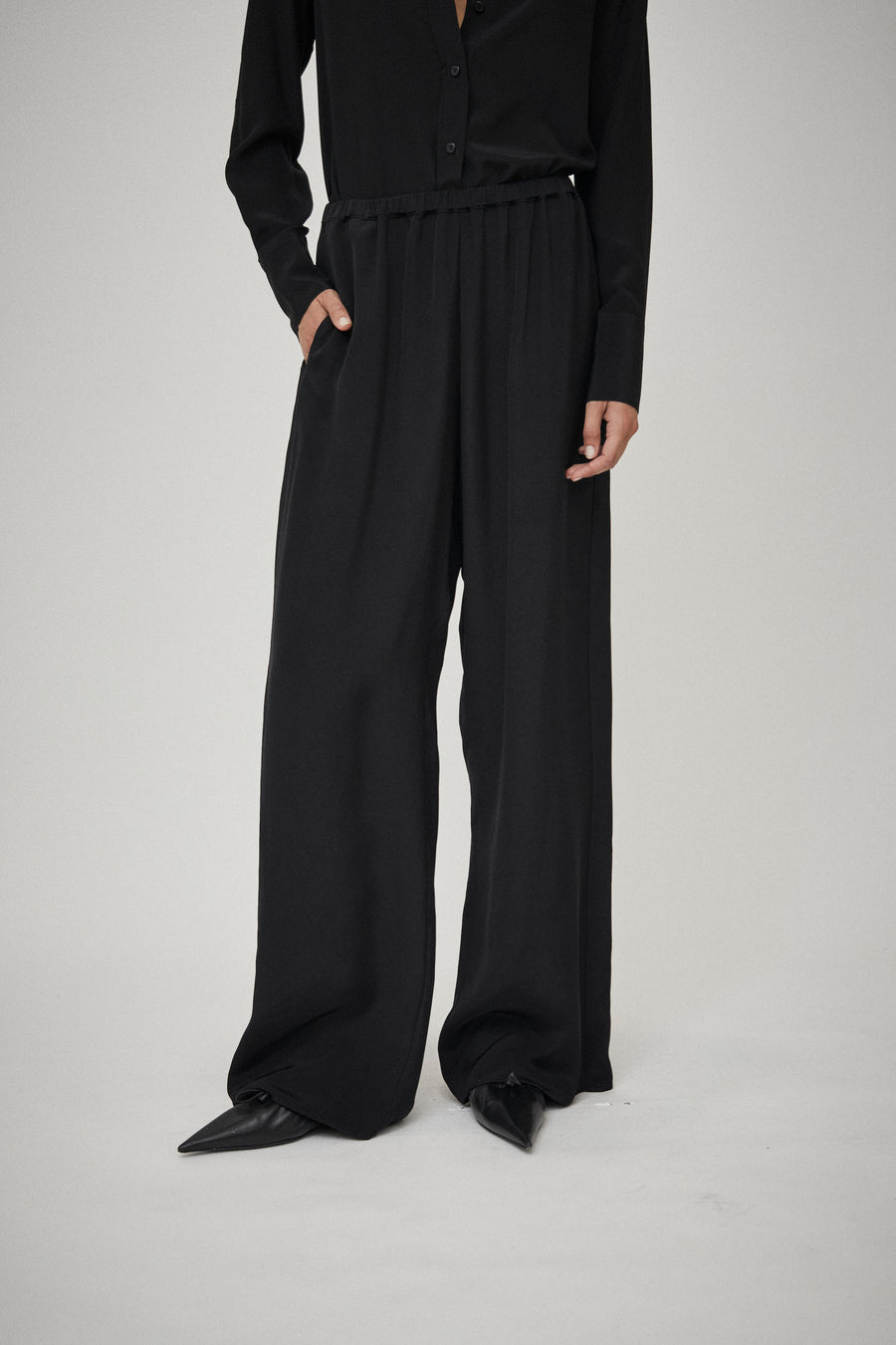 Silk Elastic Waist Pant